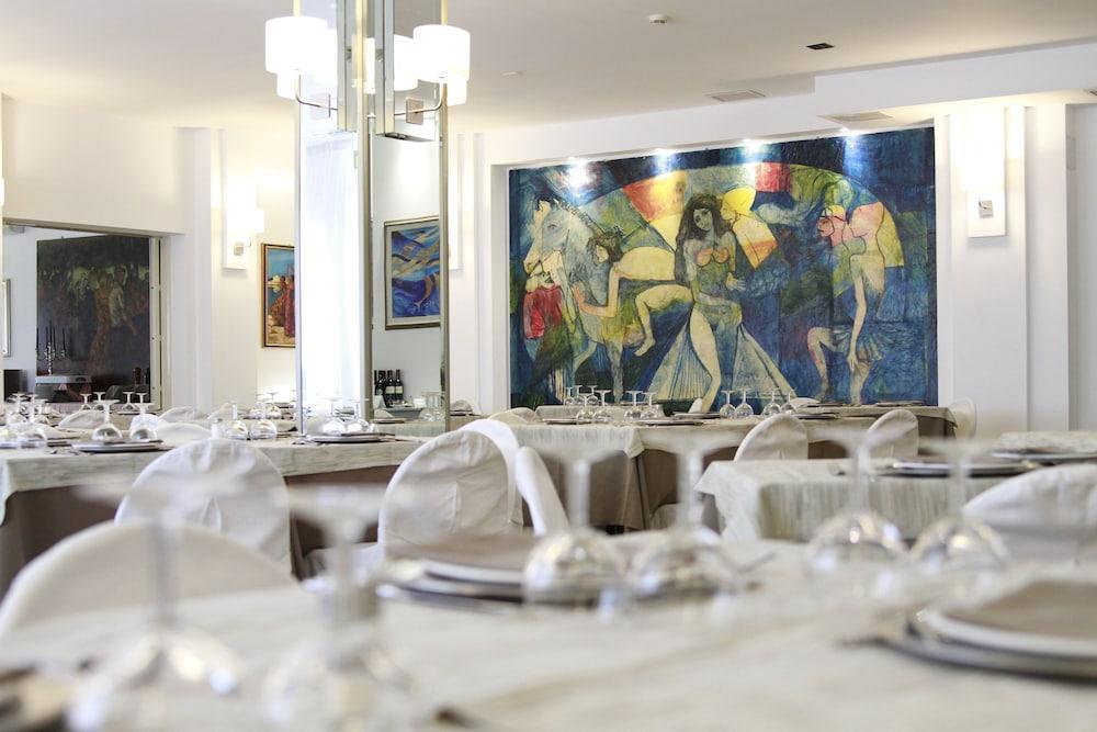 Hotel Califfo Quartu Sant'Elena Bagian luar foto