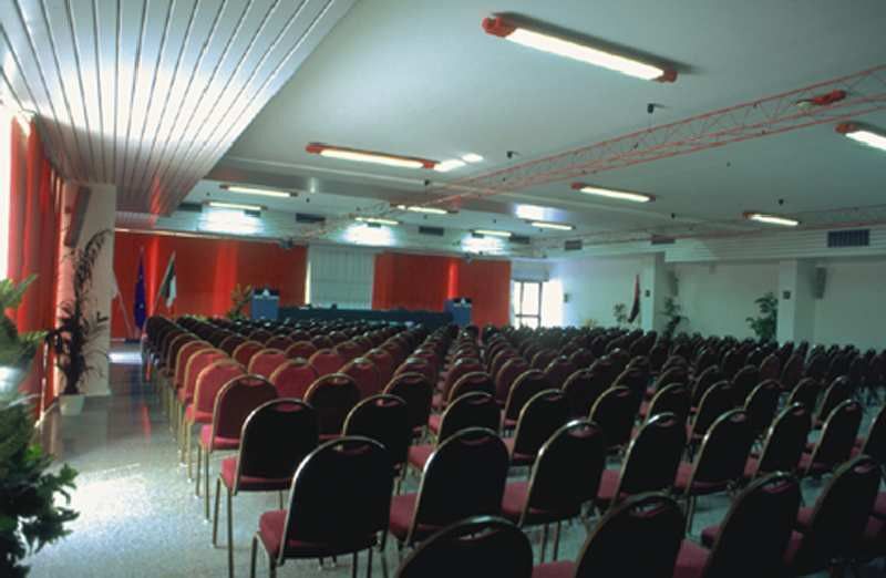Hotel Califfo Quartu Sant'Elena Bagian luar foto